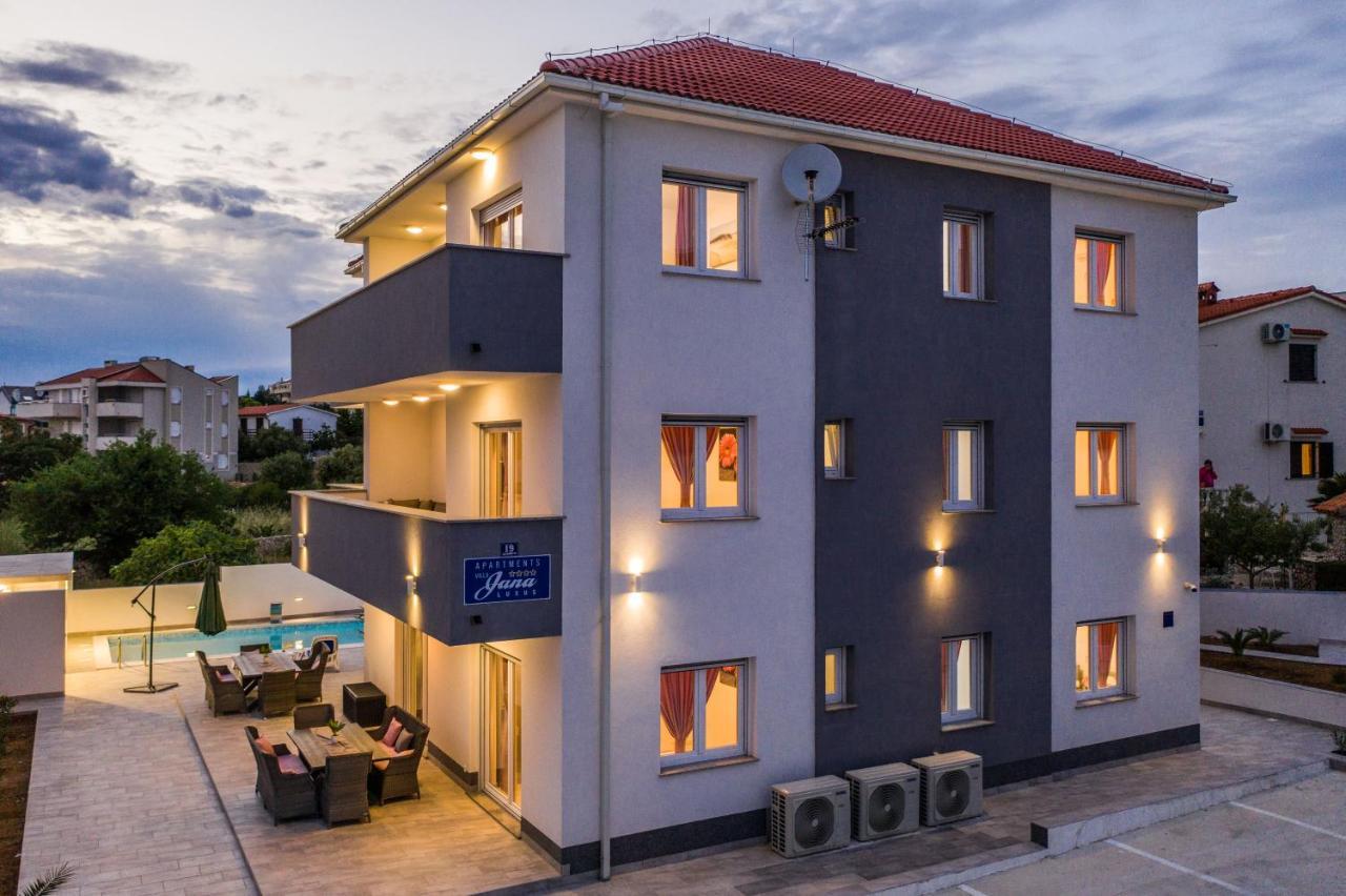 Villa Jana Luxury Apartments Novalja Kültér fotó