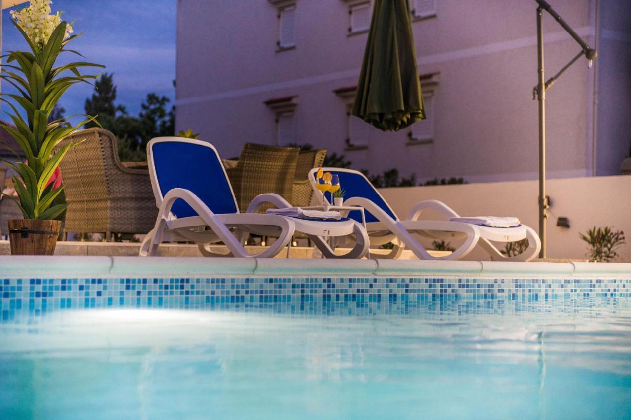 Villa Jana Luxury Apartments Novalja Kültér fotó