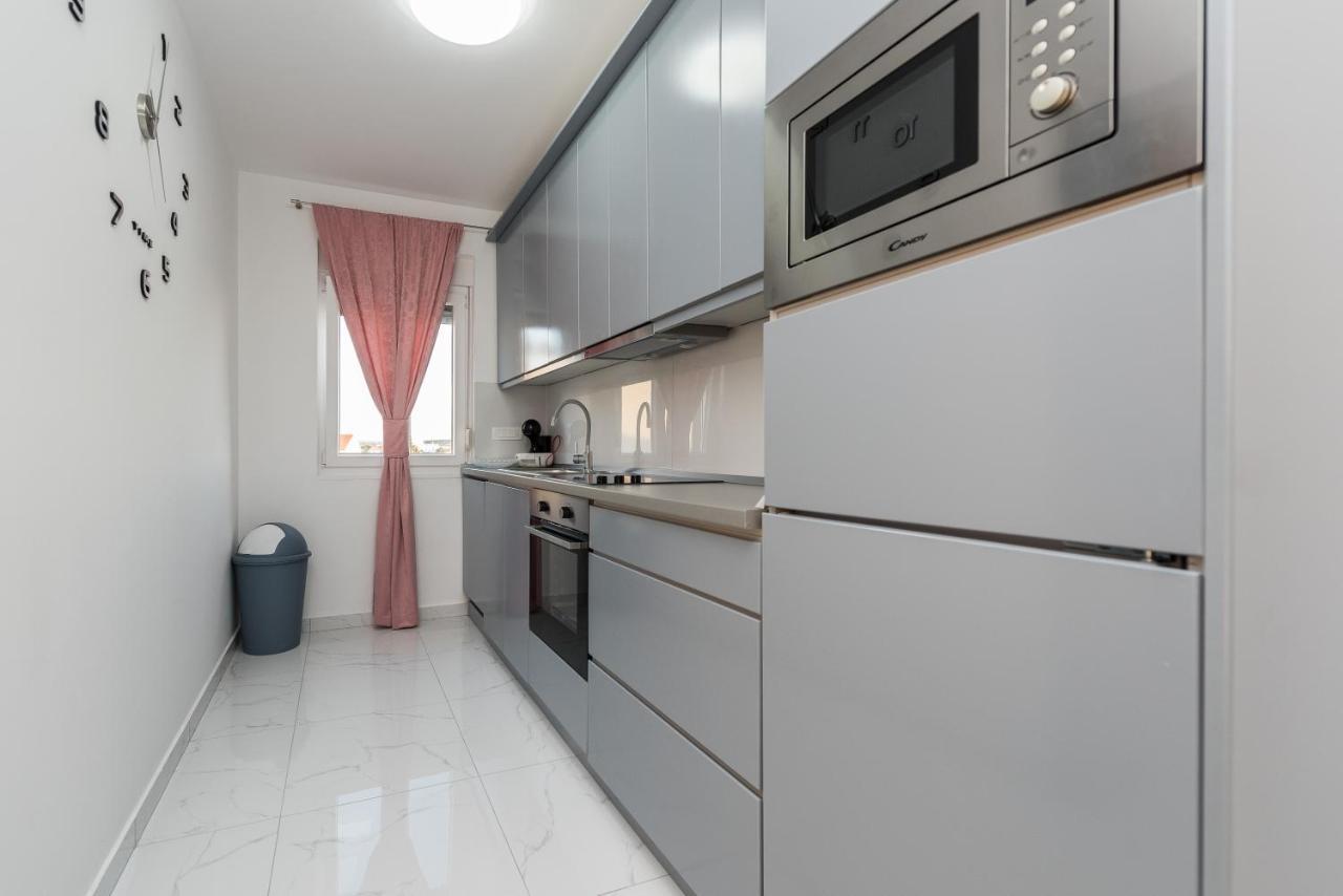 Villa Jana Luxury Apartments Novalja Kültér fotó